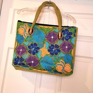 FEMINAGO,NWT, Large Tote Bag, Gorgeous Flower Colors